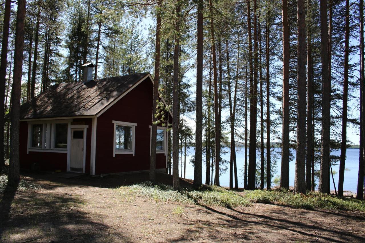 Готель Lohijaerven Eraekeskus Lohijarvi Екстер'єр фото